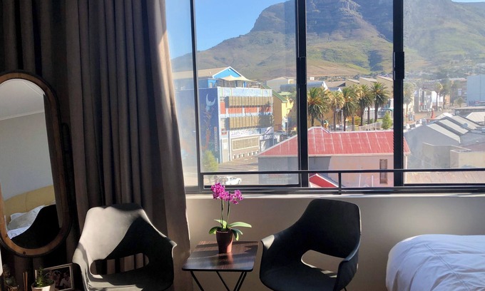Salt River Apartment | Delightful studio in Woodstock, Cape Town perfect for Couples and Digital Nomads