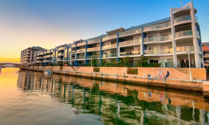 Mandurah House | DelMar 3