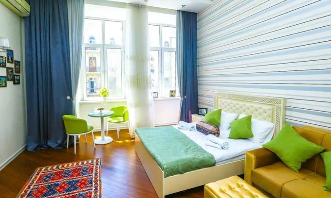 Nasimi Apartment | DELUXE 5-STAR DOWNTOWN new studio / FREE* TRANSFER