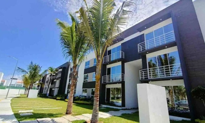 Boulevard Barra Vieja Apartment | Deluxe Apt in Dream Diamante Area with beach club