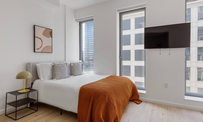 Clinton Hill Apartment | Deluxe Clinton Hill Studio w/Gym, Pool & W/D, nr Barclays, by Blueground