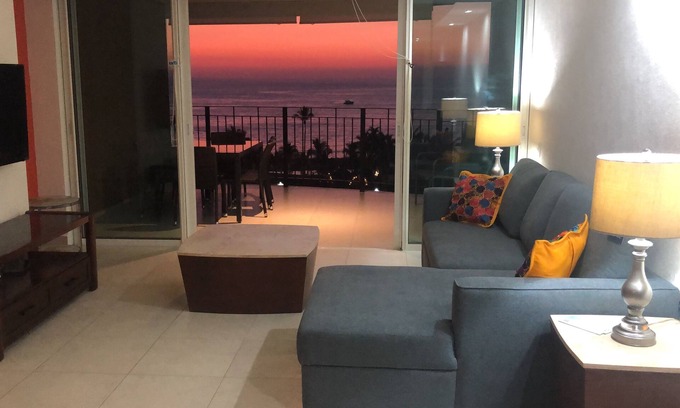 South Hotel Zone Condo | Deluxe condo with beautiful view on beach and sunset