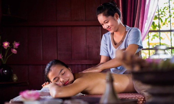 Siem Reap Resort | Deluxe Double Room with private balcony - free breakfast