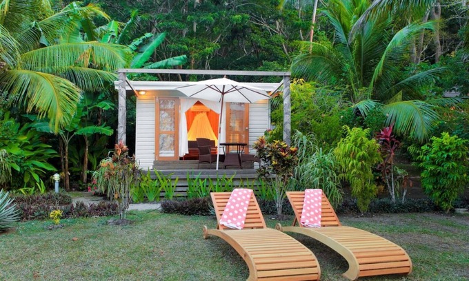 Na Sau Bay House | Deluxe Oceanfront Villa with indoor and outdoor private shower and private deck.