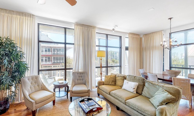 Port St. Joe Condo | Deluxe, Single-Level Condo w/ Free WiFi, a Shared Pool, & Private Beach Access