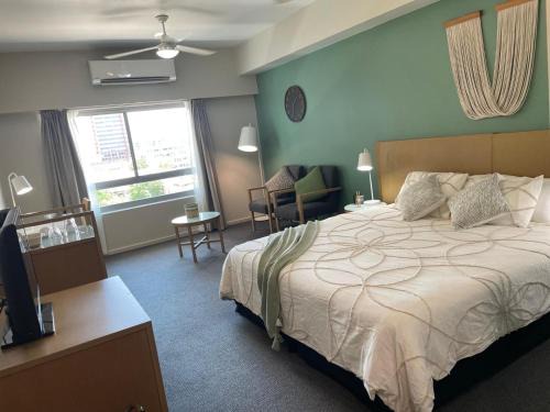 Darwin City Centre Apartment | Deluxe studio at Mantra
