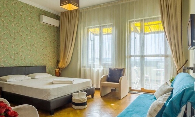 Bucharest City-Centre Apartment | Deluxe Studio in the heart of Bucharest nearby old town