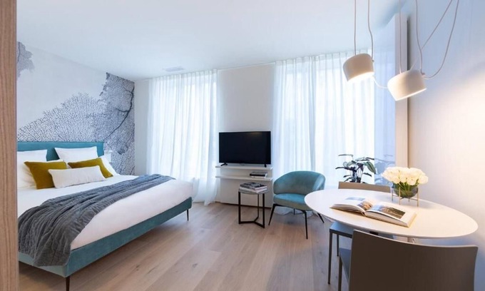 Gare Apartment | Deluxe Studio .