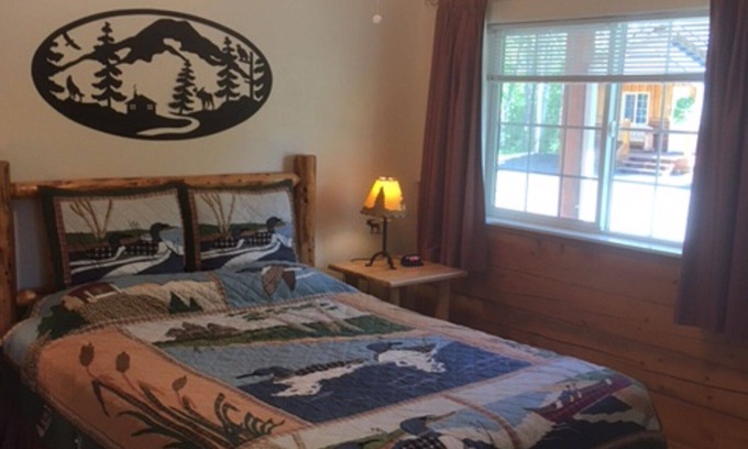 Talkeetna Apartment | Deluxe suite within walking distance of downtown Talkeetna
