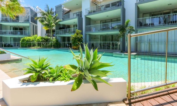 Casuarina Apartment | Deluxe Swim up - Drift North 3