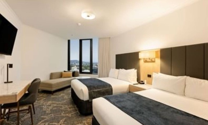 Spring Hill Hotel | Deluxe Twin Room CBD Brisbane