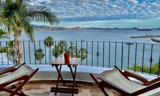 Las Hadas Apartment | Departamento con espectacular vista a la bahía