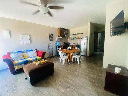 Mexicali Apartment | Departamentos Raices - Jardines del Lago