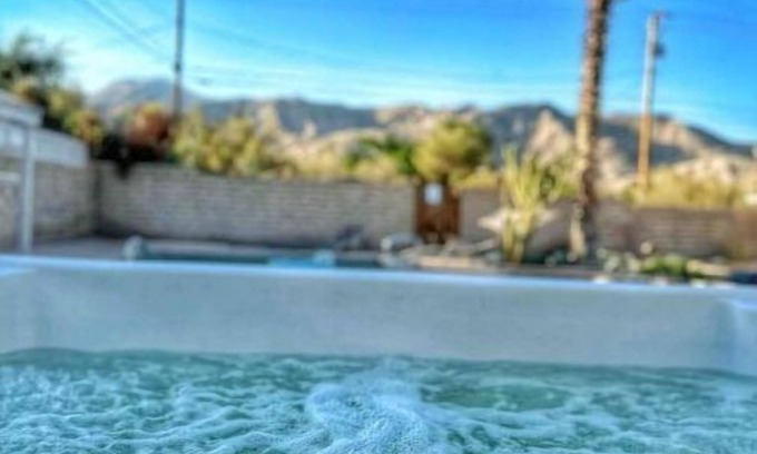 Morongo Valley House | Desert Dreamin' Modern Pool and Spa