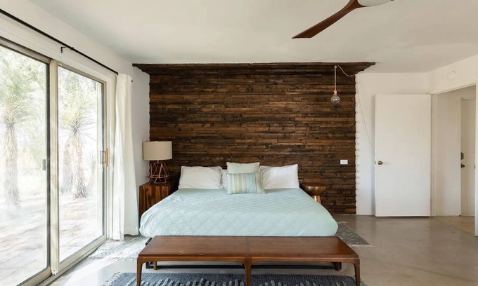 Panorama Heights House | Desert View Retreat w/HotTub in Joshua Tree