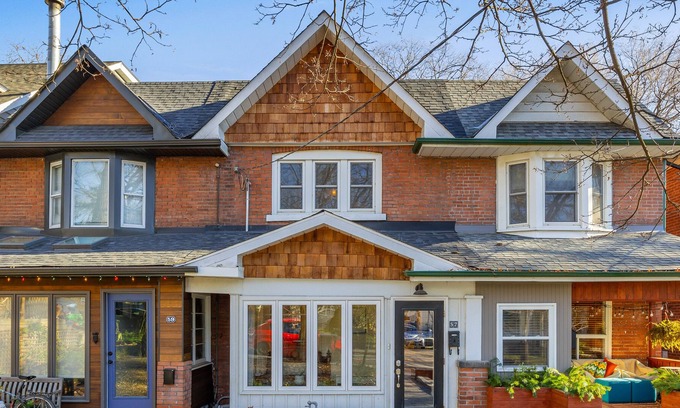 The Beaches House | Designer home in the heart of the Beaches
