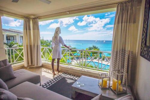 Durants Apartment | Designer Penthouse - Stunning Property with Amazing Views