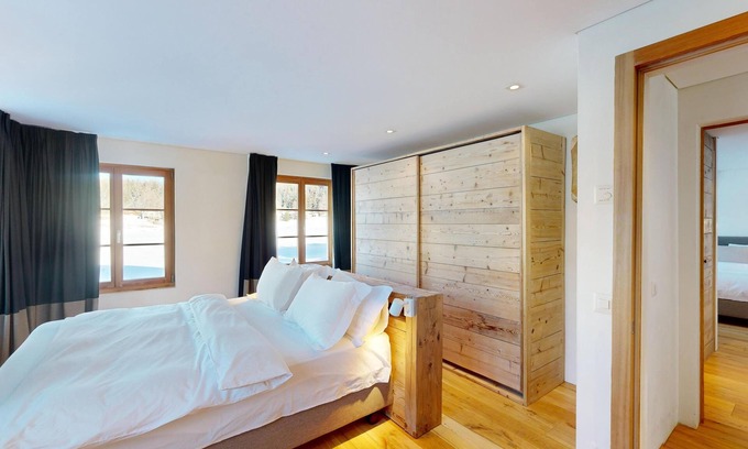Surlej House | Detached Chalet Rominger – Alpine Elegance in Surlej