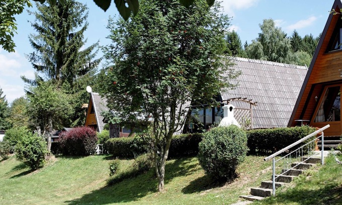 Waldkirchen House | Detached chalet with terrace near a swimming lake