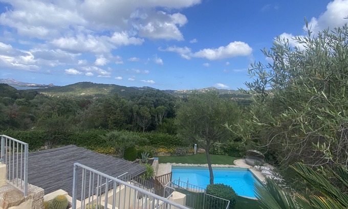 Baja Sardinia Villa | Detached villa with pool 2 steps from the sea