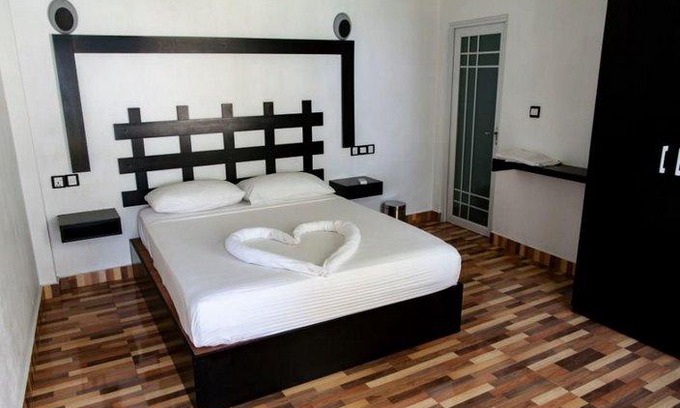 Maalhos House | Dhonfulhafi Beach View & Spa