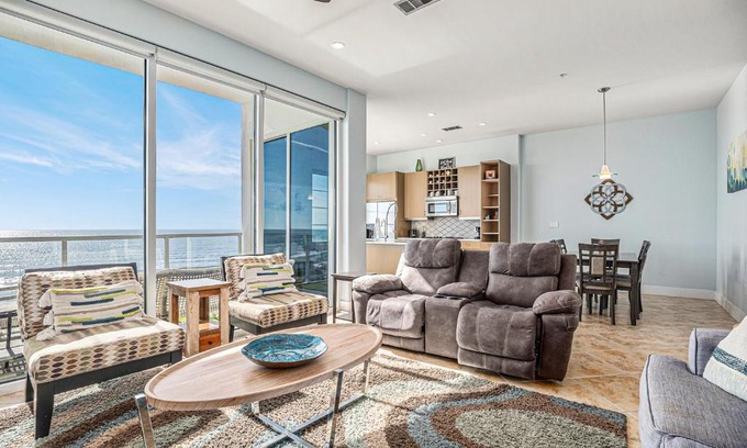 Galveston Apartment | Diamond Beach Resort: Escape #516