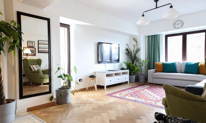 Bucharest City-Centre Apartment | Diana's Flat No 2 Bucharest - Old City