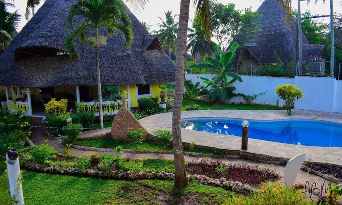 Diani Beach Villa | DIANI 2BDR