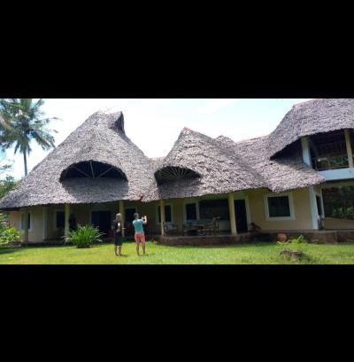 Galu House | Diani Beach-Villa Kirsch