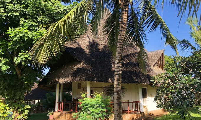 Diani Beach Villa | Diani Paradise Villas Resort