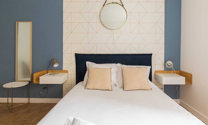Victor Bach - Saint Louis Apartment | Dify Charme - Bord du Rhone