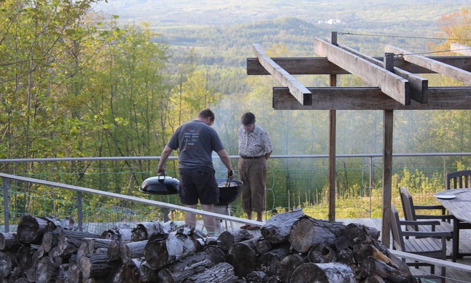 Bethlehem Ski Chalet | Dijkstra House Spacious Confortable Family Retreat, Hike, Swim, Theme Parks
