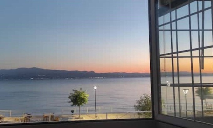 Amarinthos Apartment | Dimitra's: Window to Evoikos
