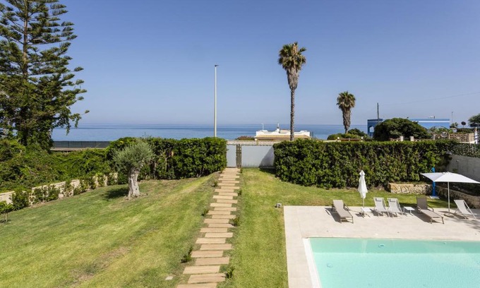 Noto Marina Villa | Dimora di Eos - IsulaTravel