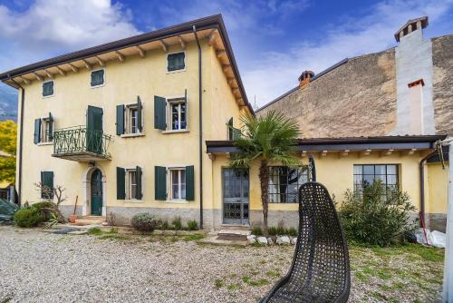 Caprino Veronese Apartment | Dimora Gaon Casa Aureus ideale per famiglie