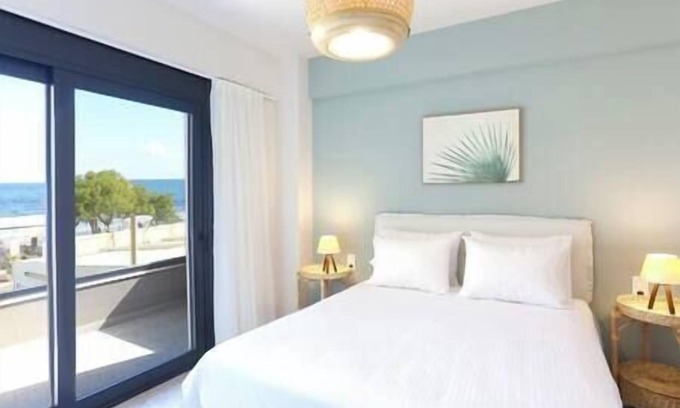 Anissaras Apartment | Dione Seaside Apartment with Sea View