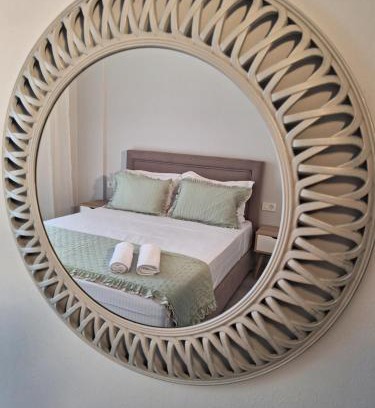 Psarou Apartment | Dionysia Suites