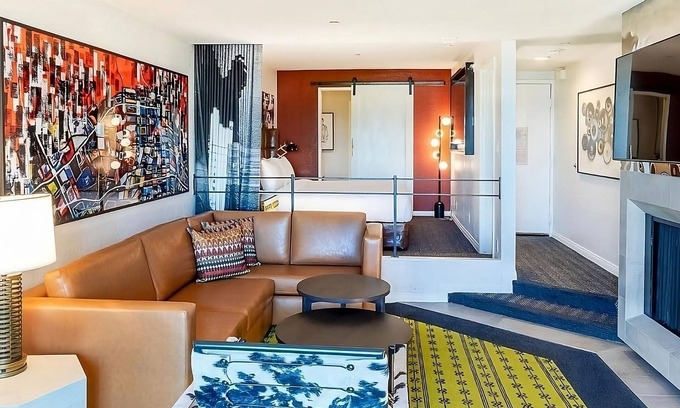 Norma Triangle Apartment | Discover Petersen Automotive Museum Modern Units, Pet -Friendly