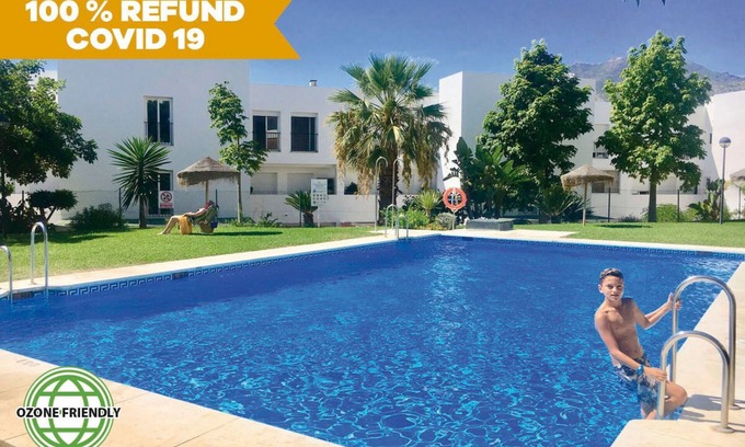 Torrequebrada Apartment | Disinfected Casa CLAUDIA: luxurious, 3 bedrooms, 4 pools, WIFI, AC, beach close