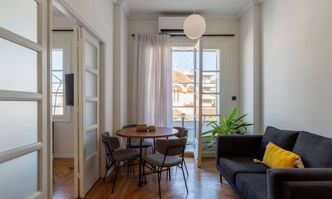 Mousio Condo | Divine 1BR Apartment at ZOIA the Met
