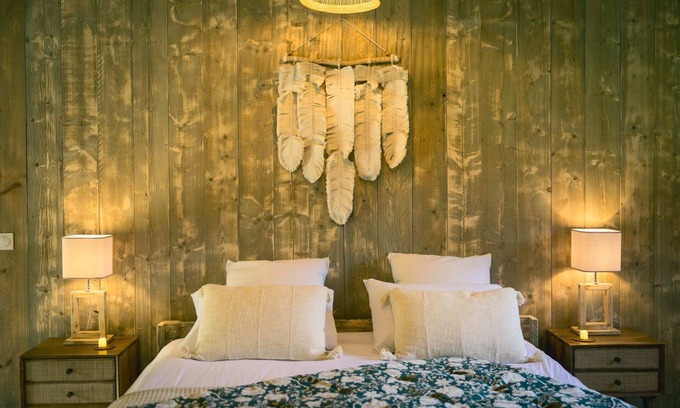 Moncontour House | Divine