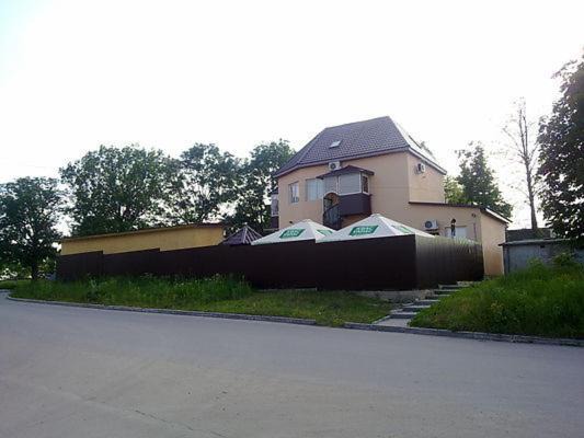 Kamenets-Podol'skiy Hotel | Dlya Vseh Motel