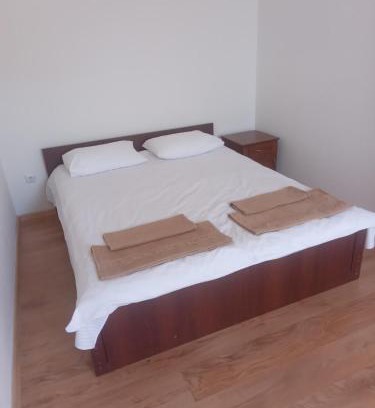 Mukachevo Apartment | DOBA - Центр з Кондиціонером 2 кім 6 міс