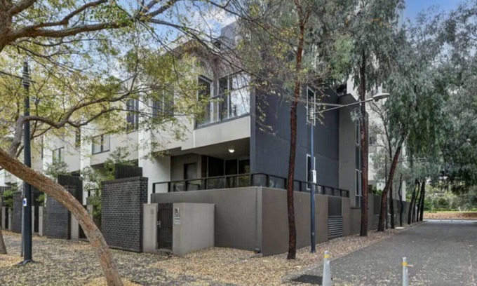 Docklands House | Docklands Serenity - 4BR2Bath