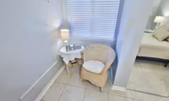 Mary Esther Condo | Dockside Escape – Poolside Coastal Stay for 4