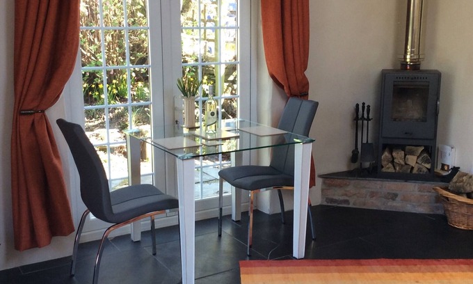 St Teath Cottage | Dog friendly 1 bed cottage, Near Port Isaac And North Cornwall Coastpath