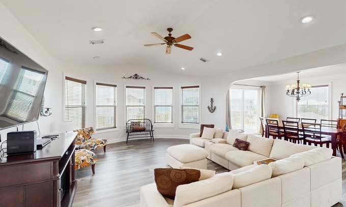 East End House | Dog-friendly home near the beach with private pool, beach gear, elevator, grill