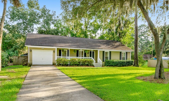 Whitemarsh Island House | Dog-friendly oasis with large yard, deck, fast WiFi, grill & central AC