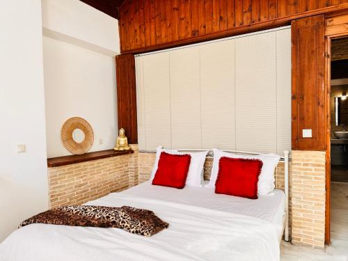 Laganas Apartment | Dolce Vita Apartments - Spacious Renovated Apartments with Unique Decor Perfect for 4 in Laganas Ideal for Fun and Relaxation