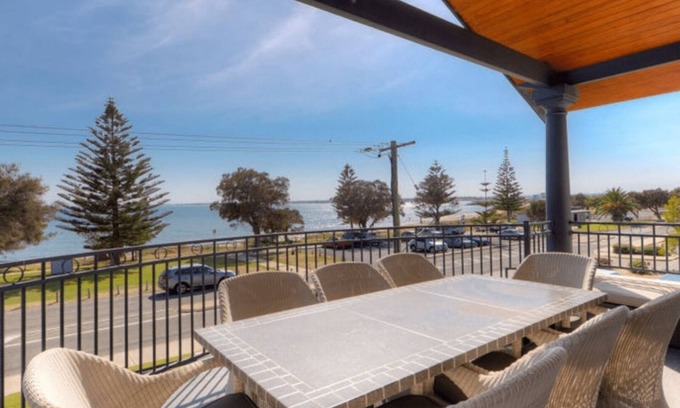 Halls Head House | Dolphin's Leap | *NEW* Exclusive Beachfront Home with Pool & Views